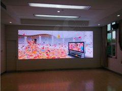 信陽(yáng)U1.9室內(nèi)小間距LED顯示屏項(xiàng)目